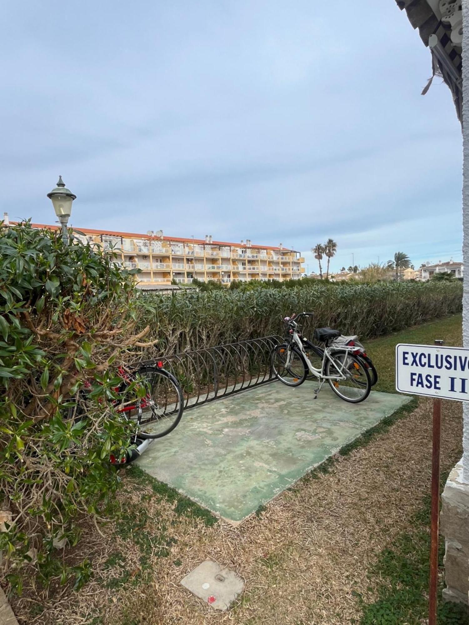 Apartamento Urb Oasis Park II Denia, Las Marinas Esterno foto